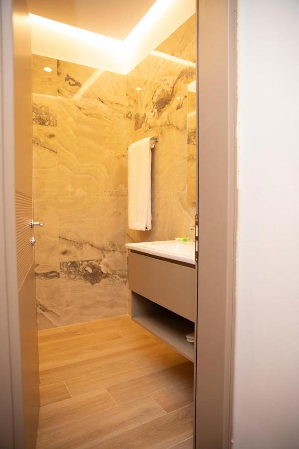 Hotel Continental Durrës 외부 사진