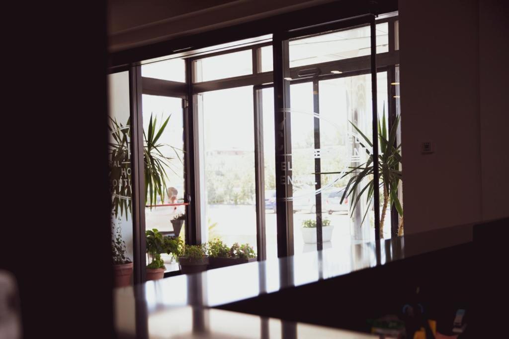 Hotel Continental Durrës 외부 사진