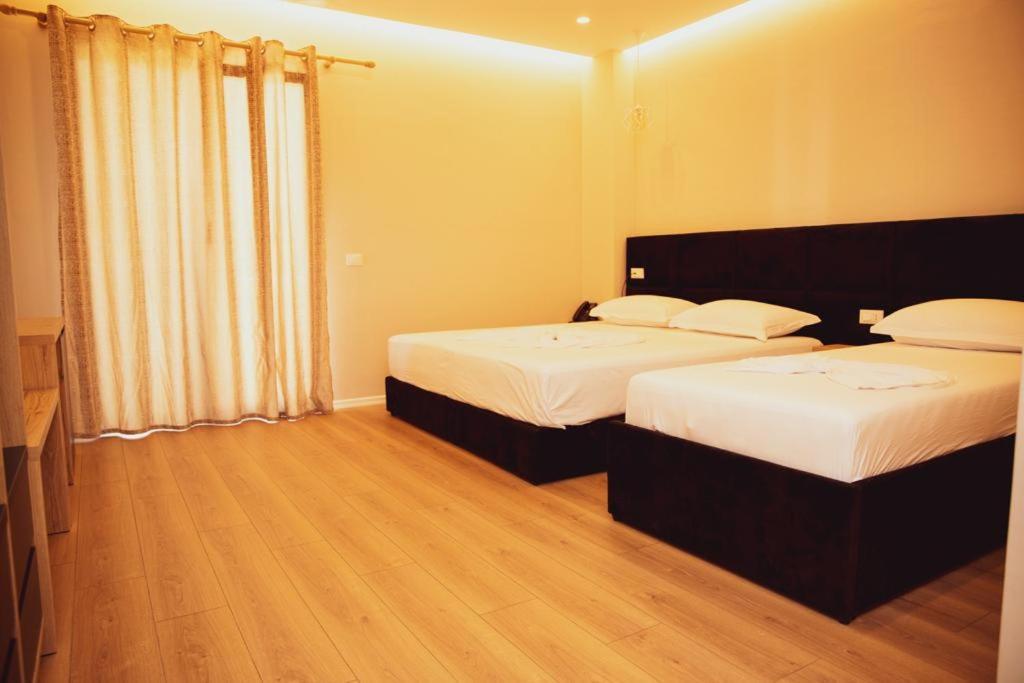 Hotel Continental Durrës 외부 사진