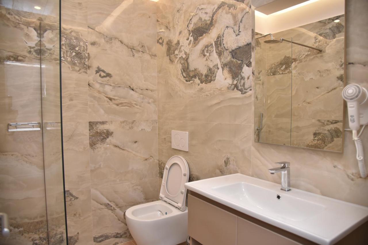 Hotel Continental Durrës 외부 사진